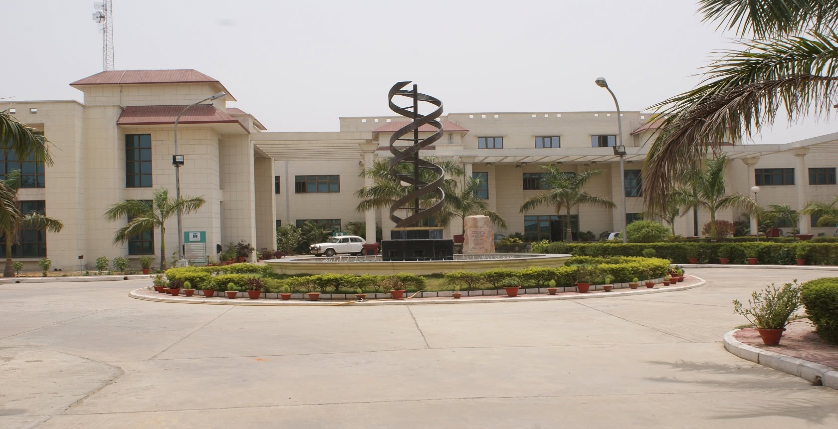 Biotech Park Lucknow main building with DNA sculpture